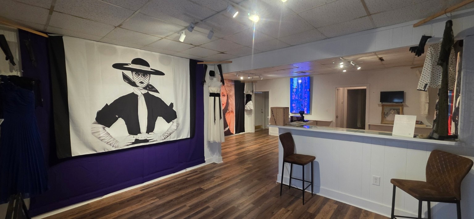 Exhibitions & Visual Storytelling